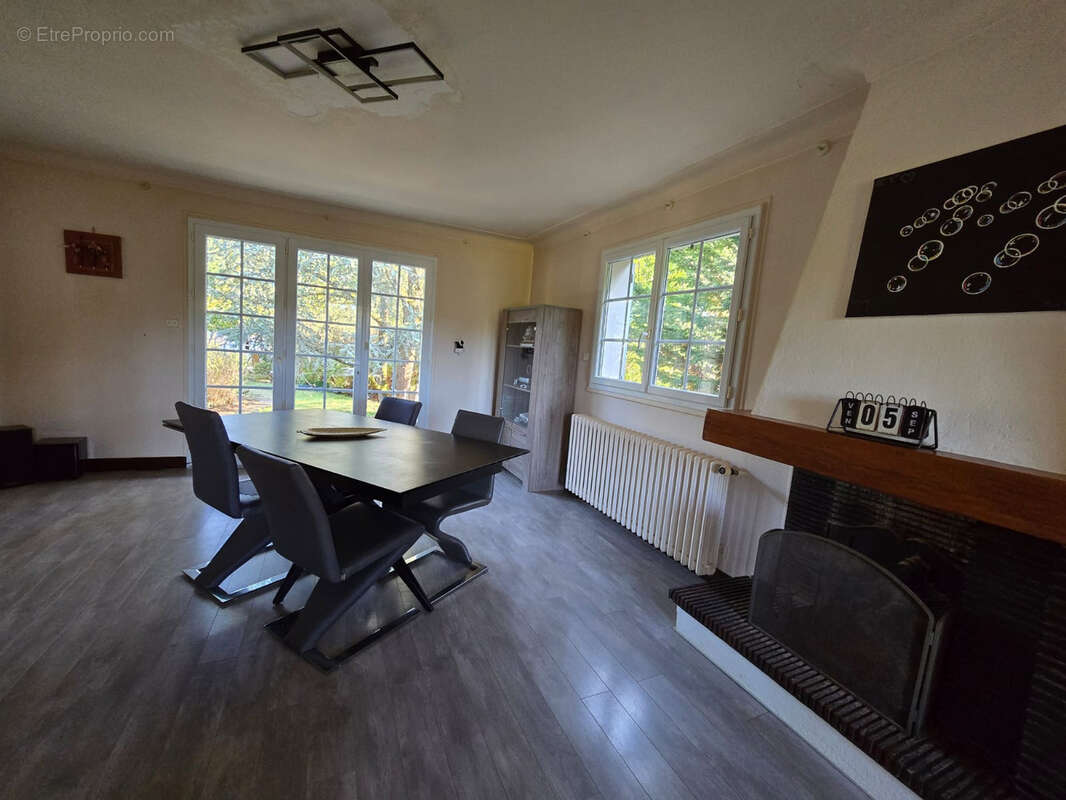 Maison à SALLERTAINE