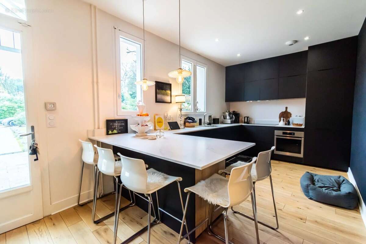 Maison à MONTMORENCY