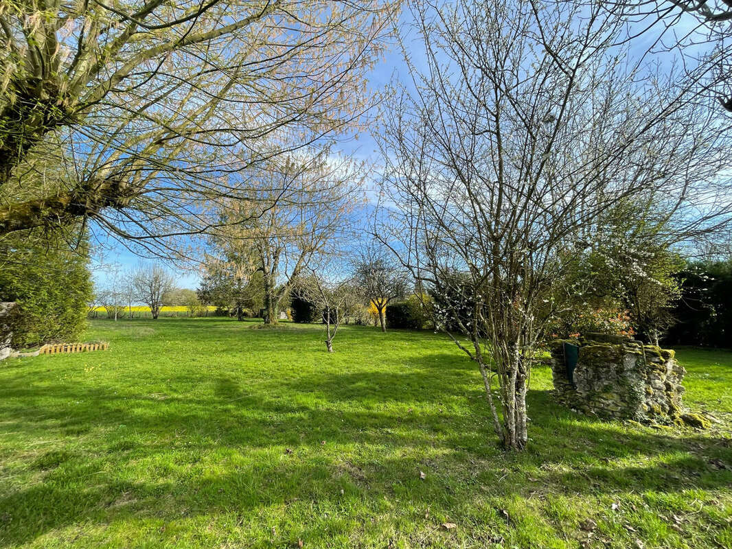 Photo 2 - Maison à SAINT-MARTIN-DU-BOSCHET