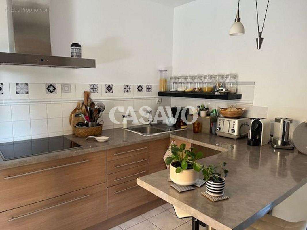 Maison à DECINES-CHARPIEU