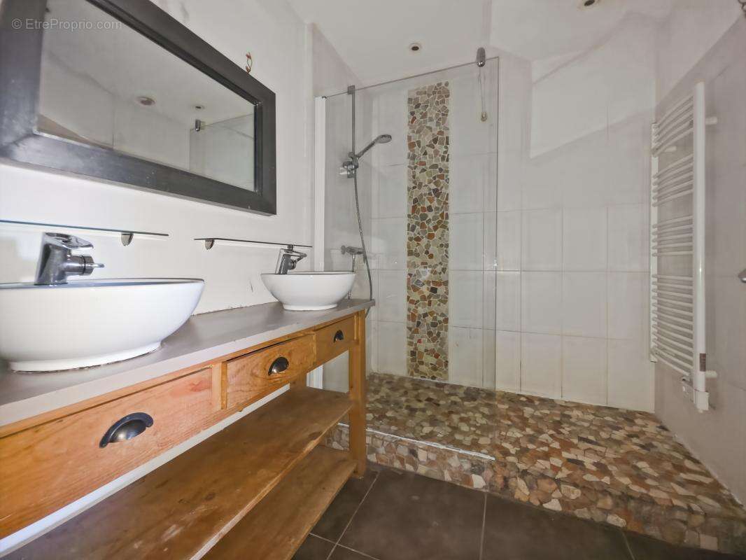 Appartement à CALUIRE-ET-CUIRE