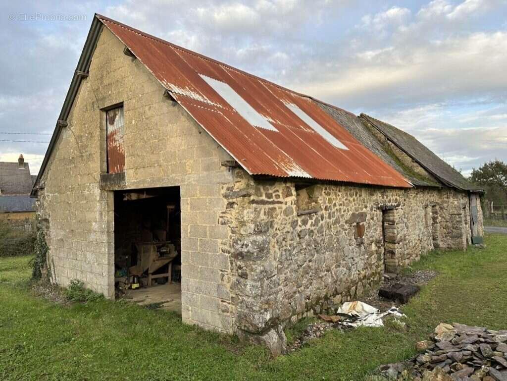 Maison à LE PETIT-FOUGERAY