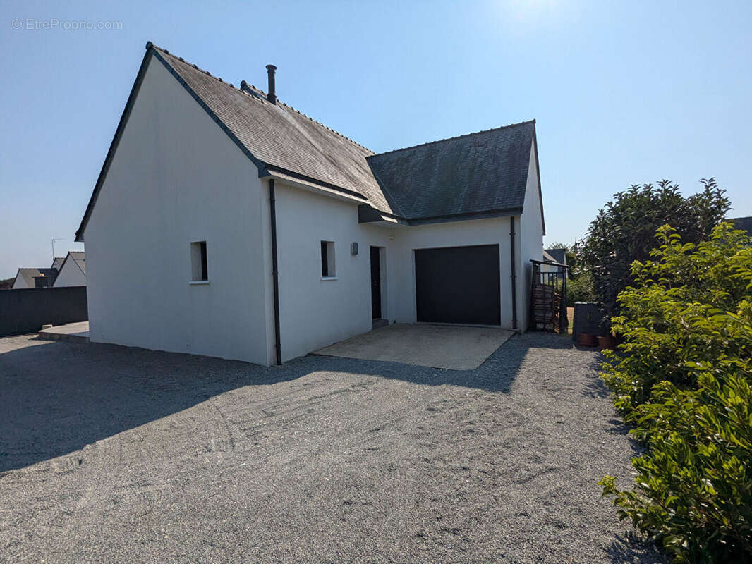 Maison Saint Marcel 5 pièce(s) 105.28 m2 - photo 2