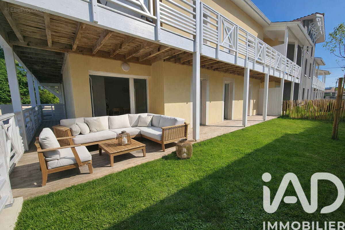 Photo 1 - Appartement à LANTON