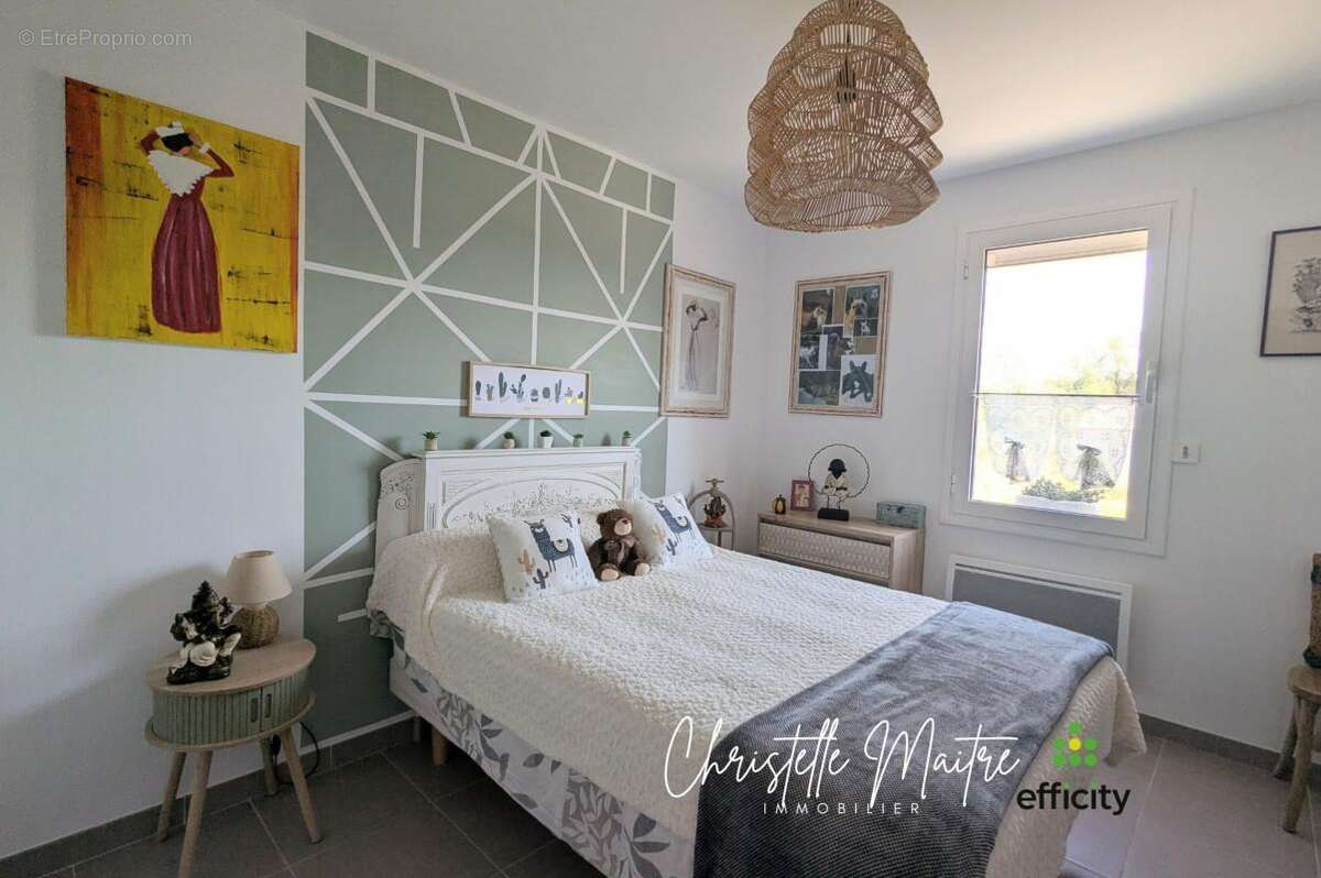 Maison 102 m² à Saint-Martin-De-Crau  - photo 18