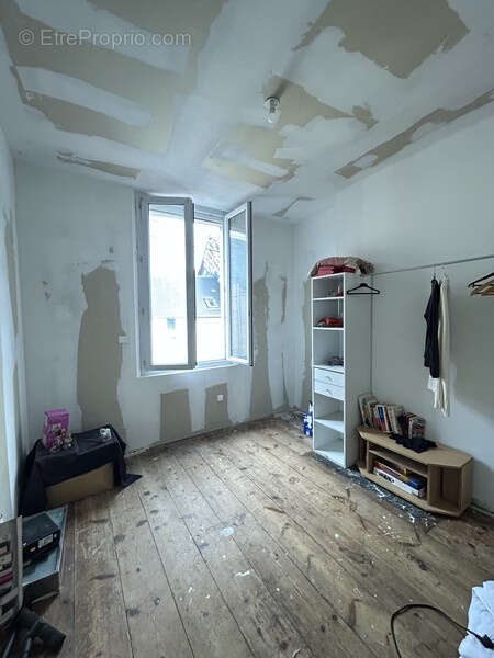 Maison à NEUFCHATEL-EN-BRAY