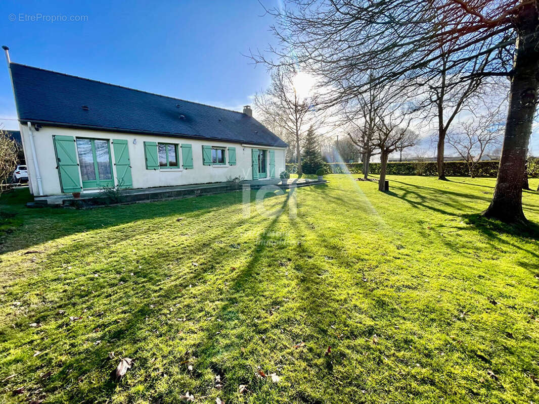 Maison à GRANDCHAMPS-DES-FONTAINES