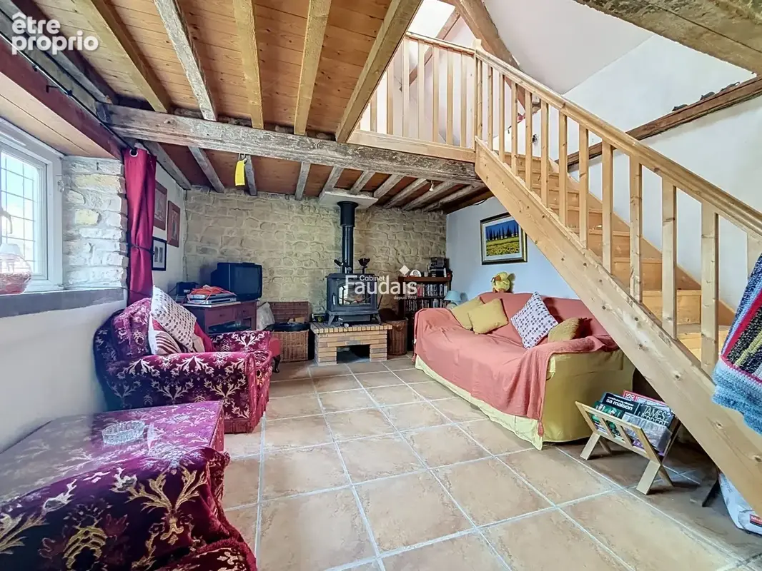 Maison 95 m² à Saint-Germain-Du-Pert  - photo 2