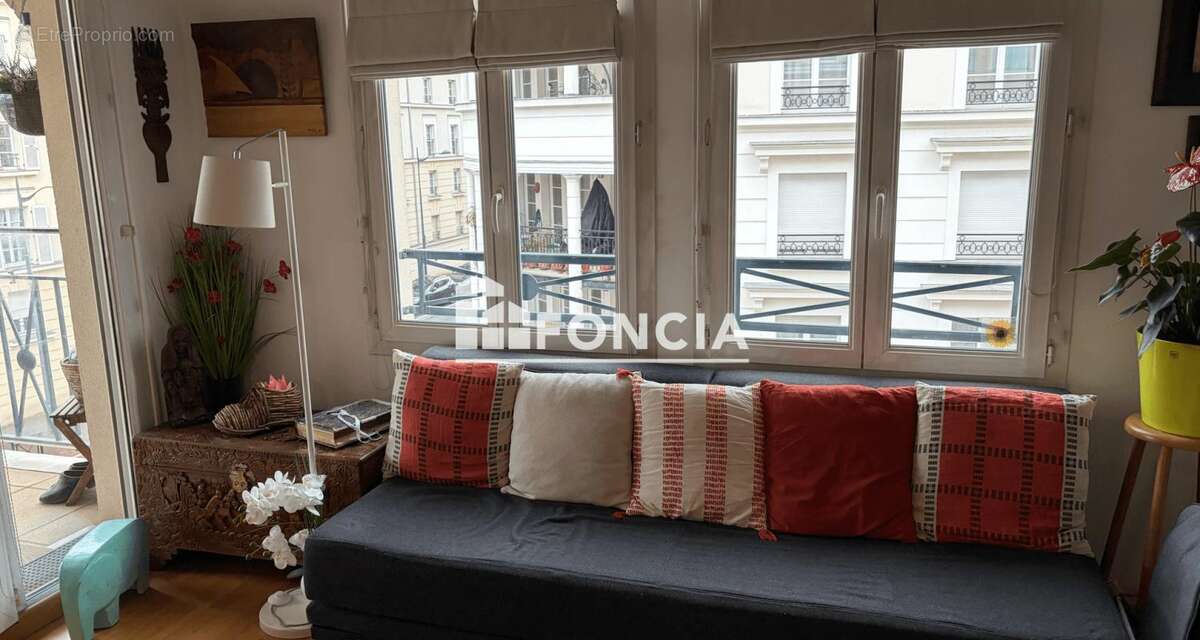 Appartement à LE PLESSIS-ROBINSON