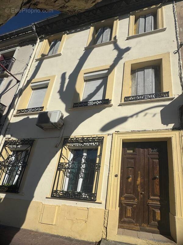 Maison à LEZIGNAN-CORBIERES