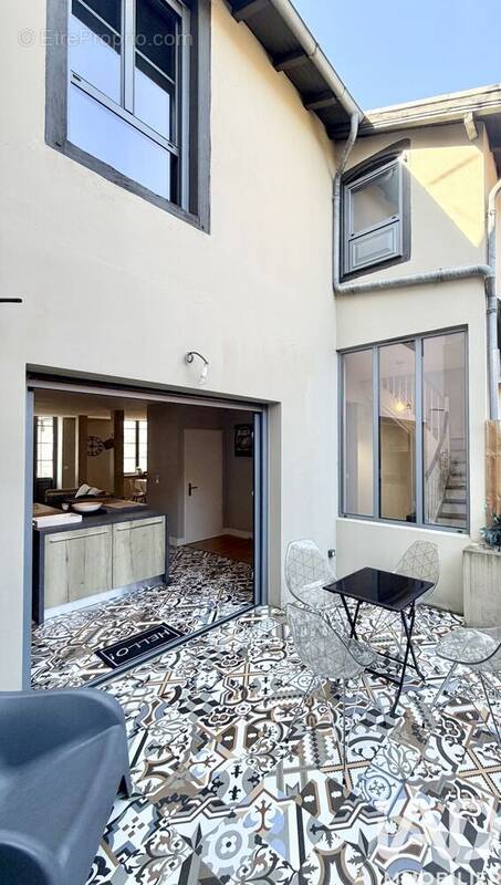 Photo 1 - Maison à TARBES