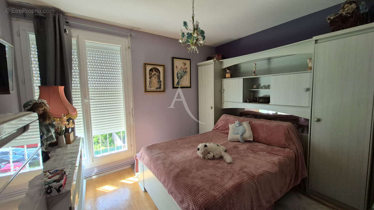 Appartement à SAINTES