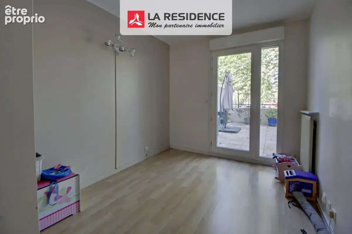 Appartement 2 pièces 56 m² à vendre à Plaisir (78370) - photo 6