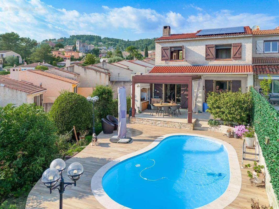 Maison à LA COLLE-SUR-LOUP