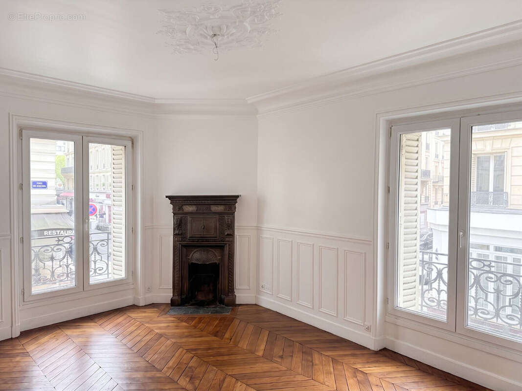 Paris 10eme - rue de rocroy - photo 3