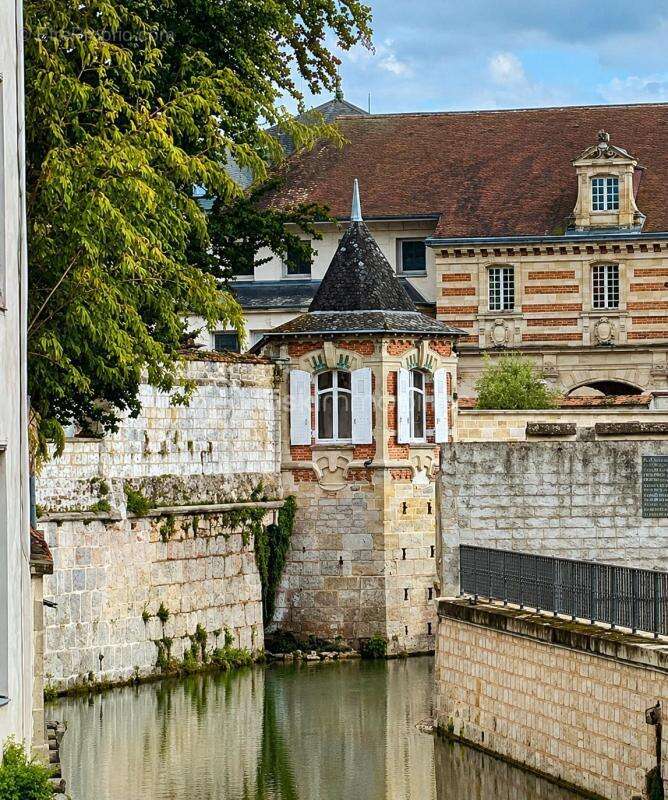 Maison à CHALONS-EN-CHAMPAGNE