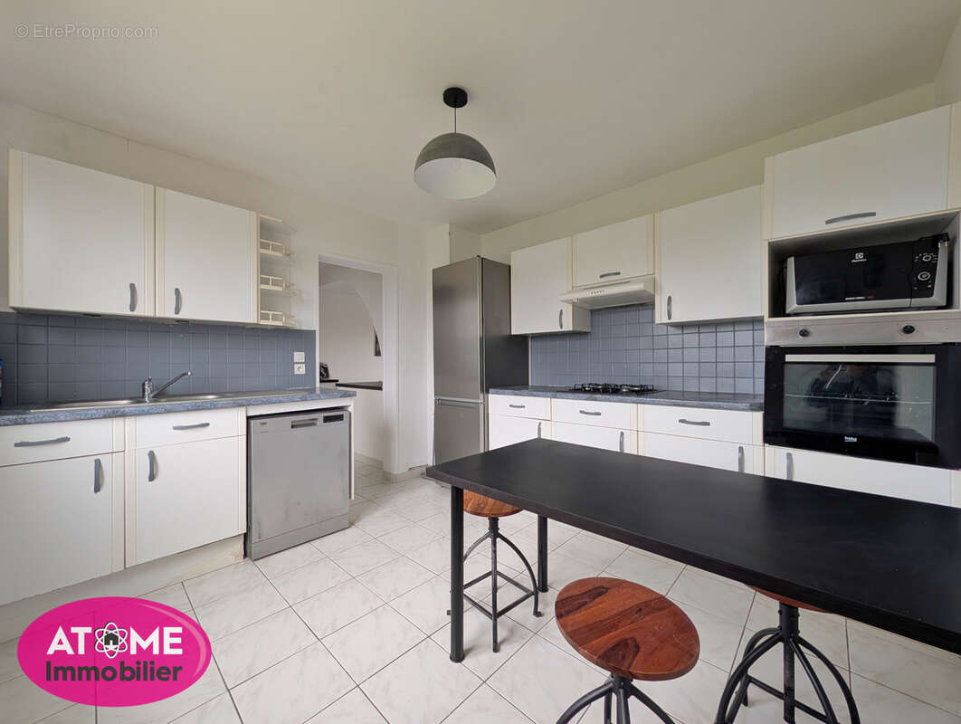 Appartement à AUBOUE