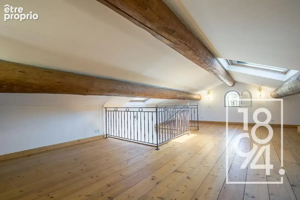 À VENDRE – Maison de charme en pierres apparentes de 136 m² – Les Pennes-Mirabeau - photo 13