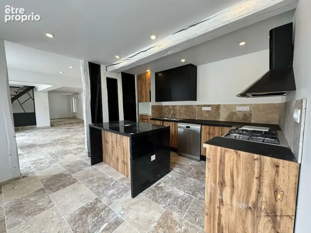 Maison 5 pièces 131 m² à vendre à Chateau-Renard (45220) - photo 7