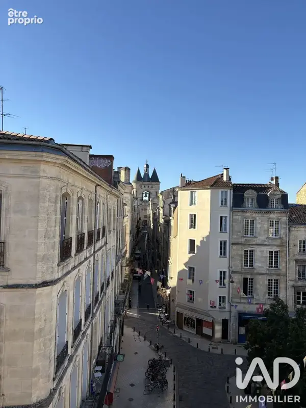 Photo 1 - Appartement à BORDEAUX