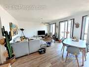 Appartement à MARSEILLE-3E