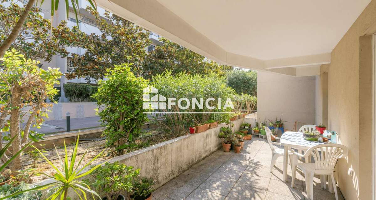 Appartement à MARSEILLE-9E