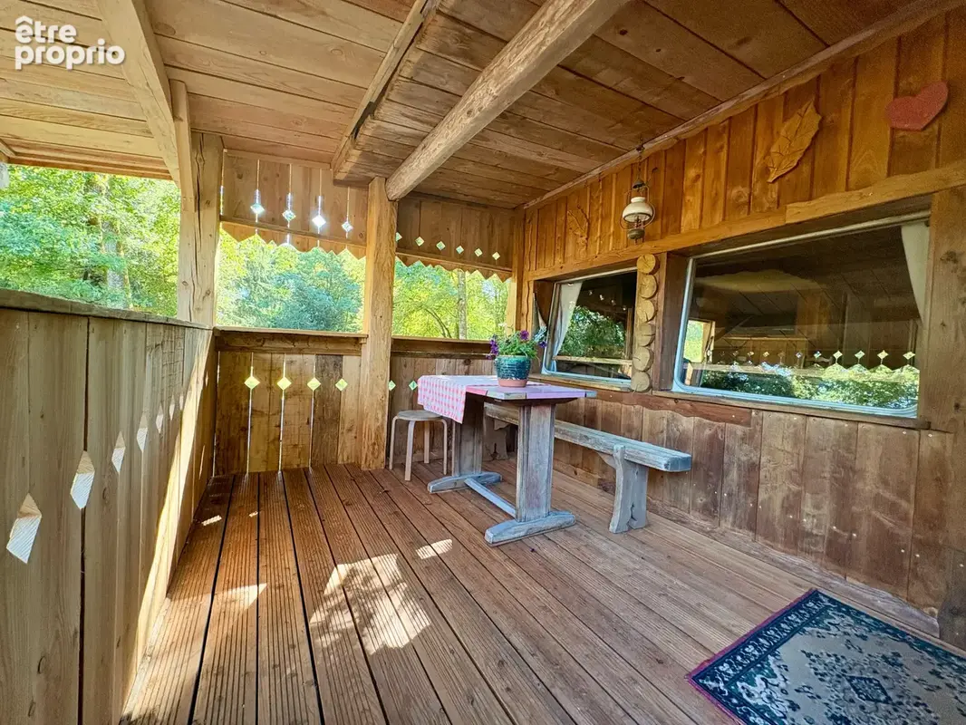 EN EXCLUSIVITE: Magnifique chalet de loisir au Bassin de Champagney - photo 8
