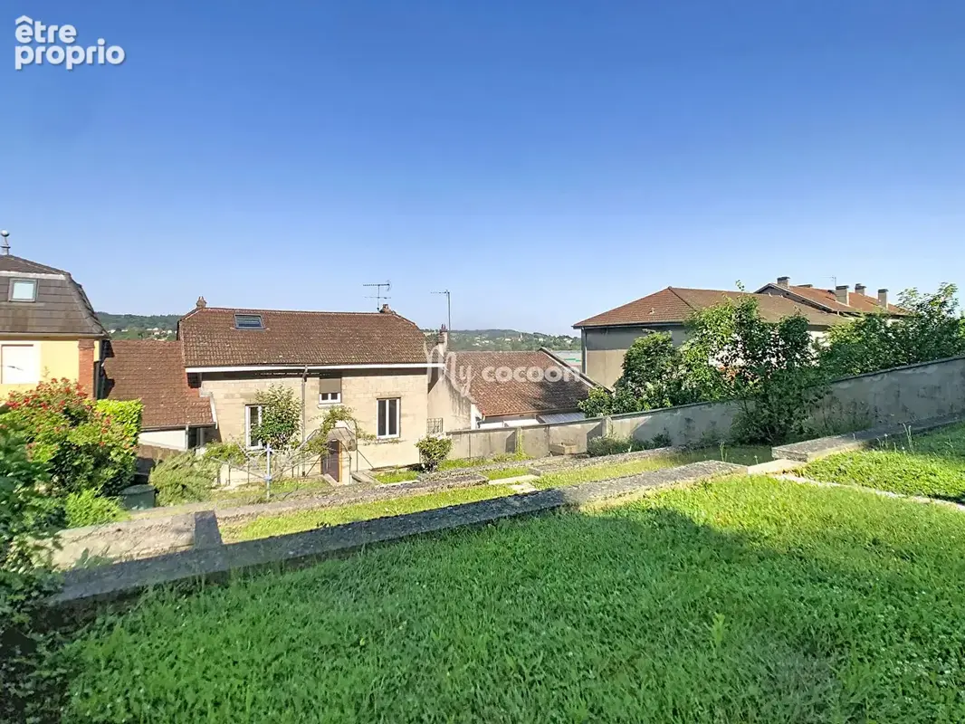 Maison - T8 - 168 m² - photo 6