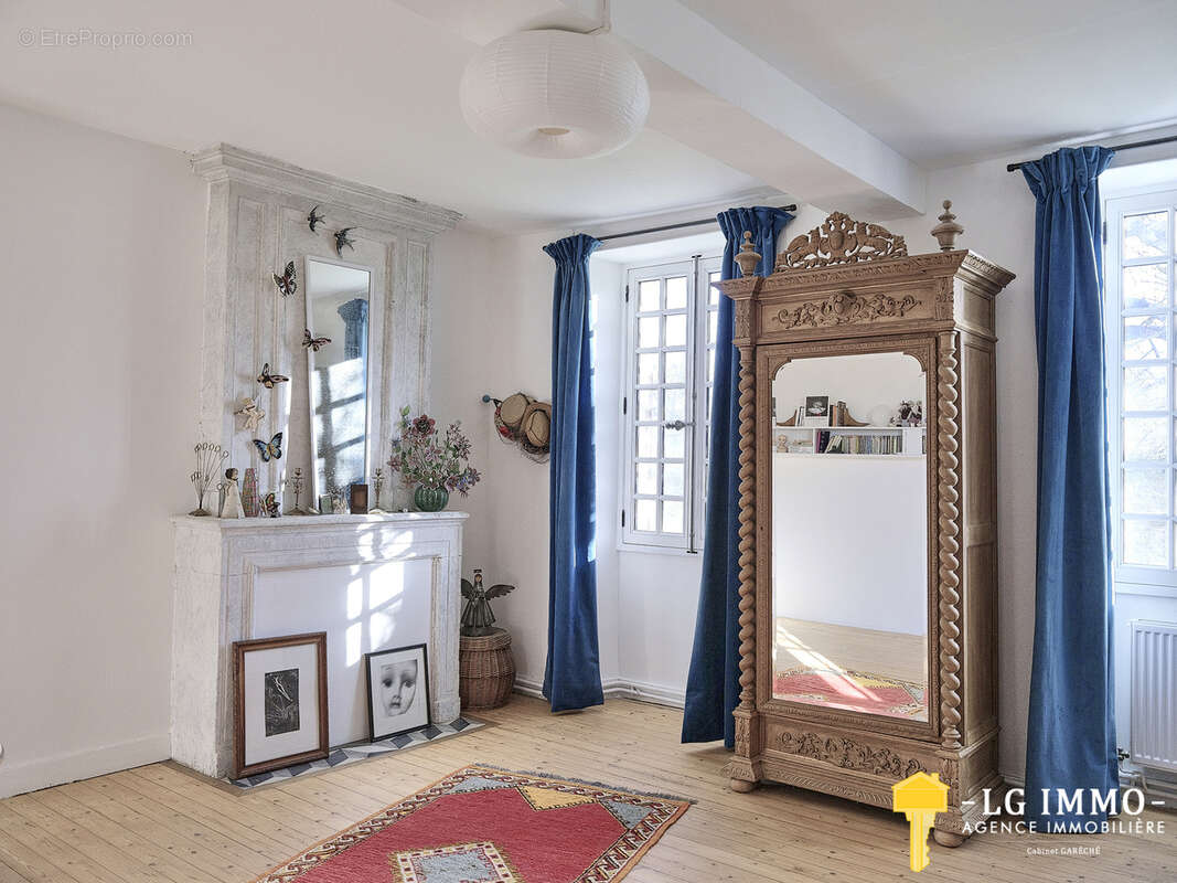 Maison à SAINT-FORT-SUR-GIRONDE