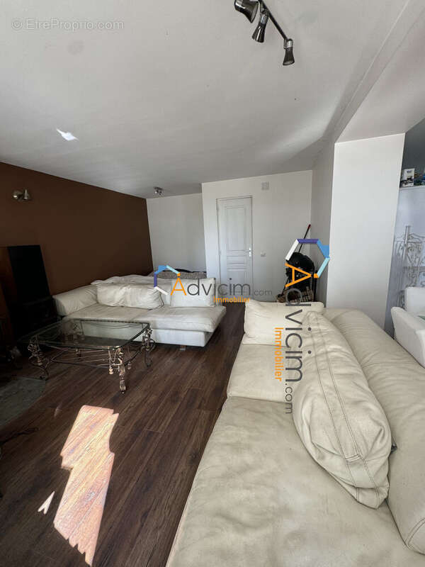 Maison 77 m² à Viels-Maisons  - photo 2
