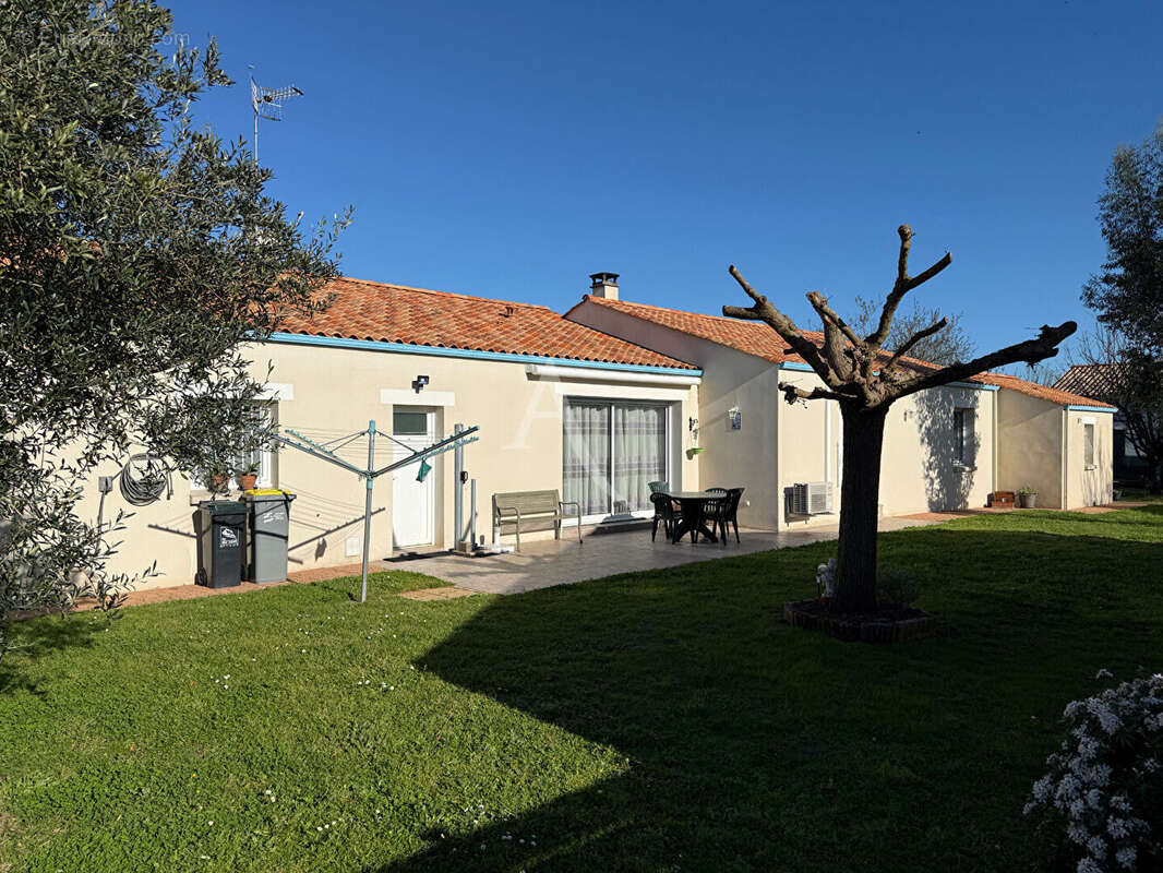 Maison à ANGLES
