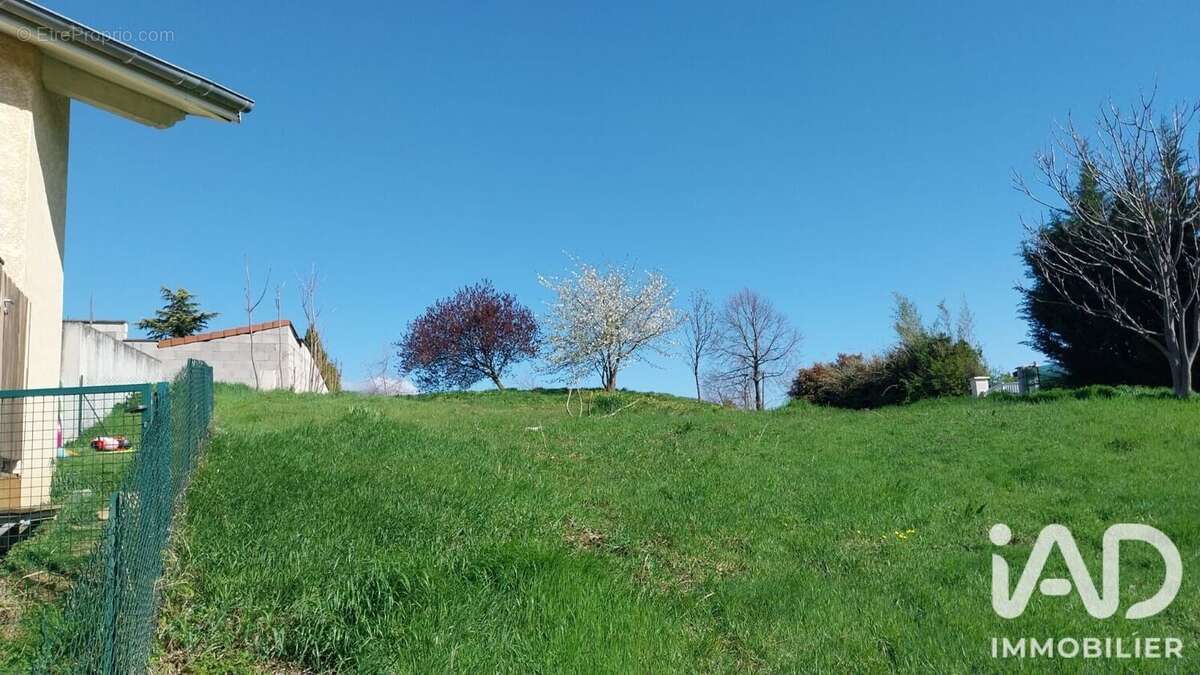 Terrain 600 m² à Rive-De-Gier  - photo 3