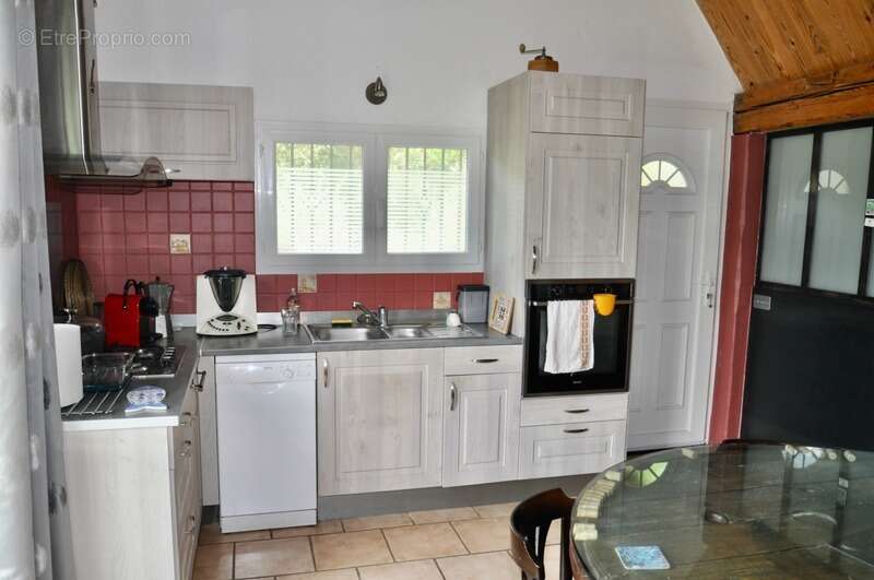 Dpt Alpes de Haute Provence (04), Proche ENTREVAUX à vendre Maison plain pied 2 pièces 50 m² sur 3400 m² de Terrain - photo 3