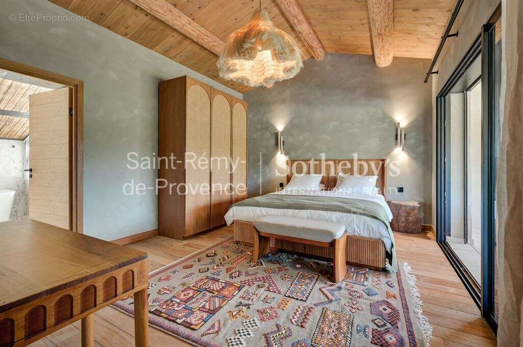 Villa contemporaine parfaitement équipée, vue Alpilles et emplacement privilégié - photo 14