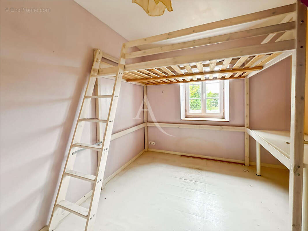 Maison à LE PERRIER