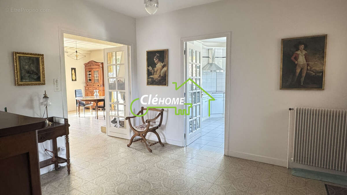 Maison à SOURCIEUX-LES-MINES