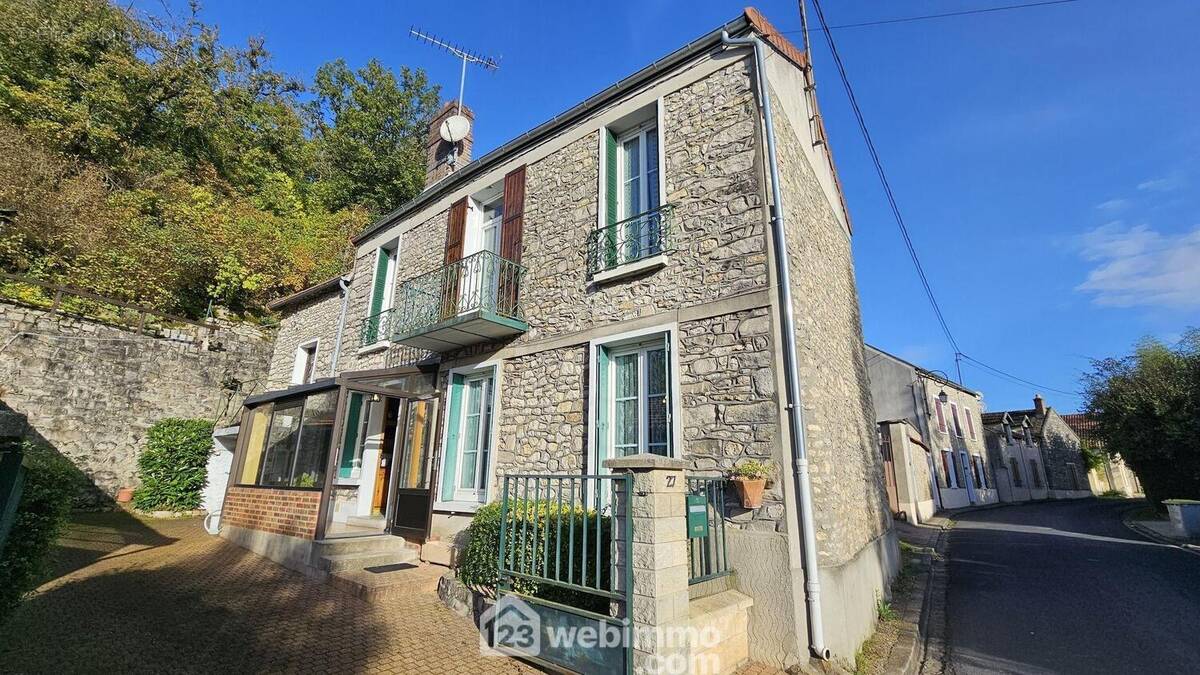Une autre vue de la maison. - Maison à BOIGNEVILLE