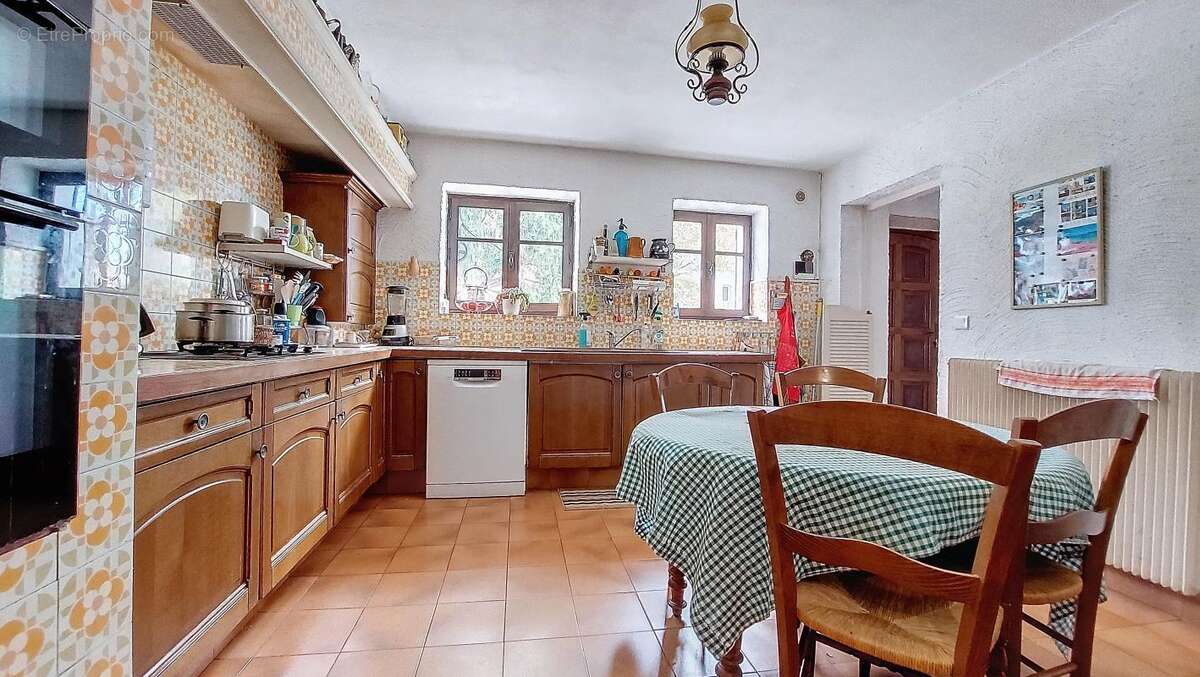 Maison à SAINT-PRIEST