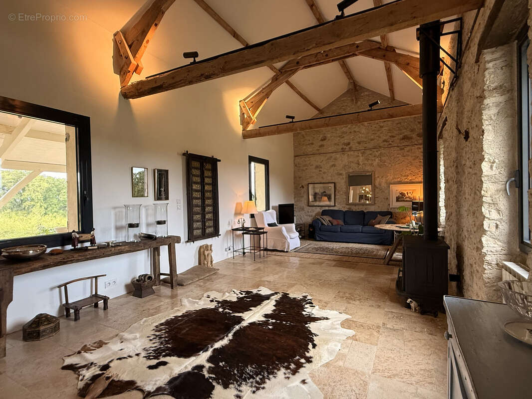 Maison à LA SAUVETAT-SUR-LEDE