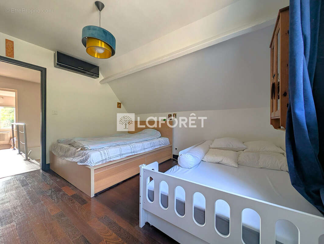 Maison Marly Le Roi 5 pièce(s) 120 m2 - photo 10
