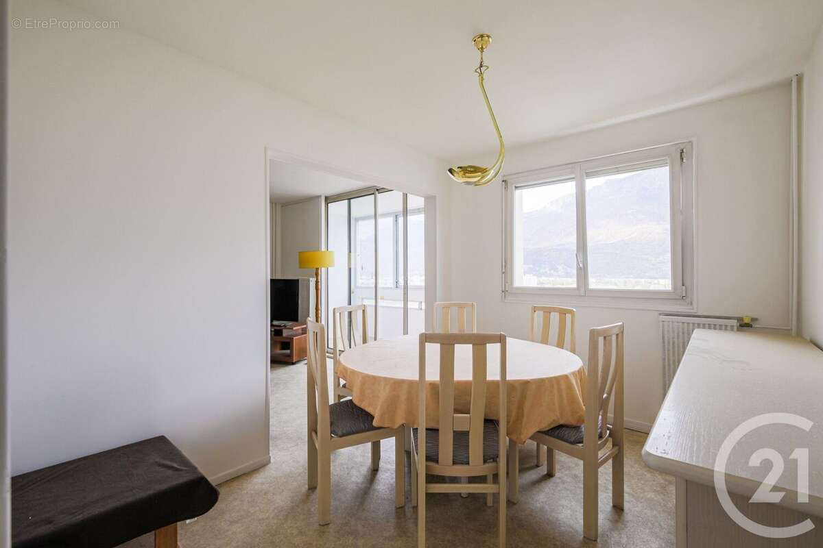 Appartement à ECHIROLLES