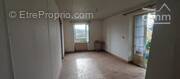 Appartement à LAVENAY