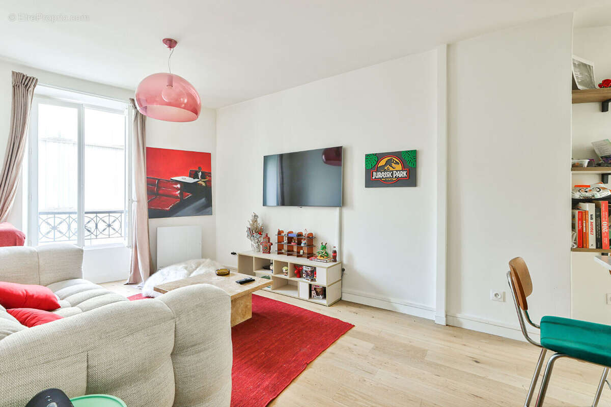 Appartement à PARIS-15E