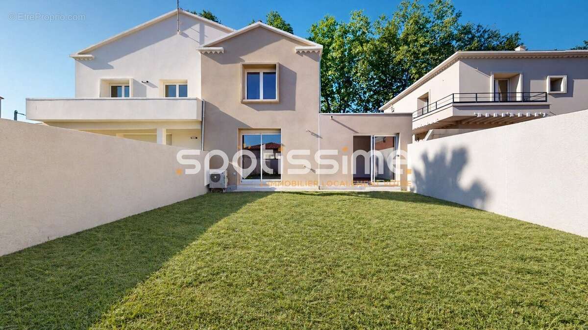 Maison à VIAS