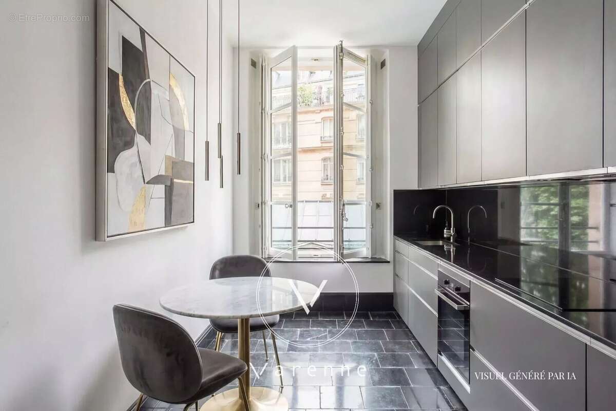 Appartement à PARIS-7E