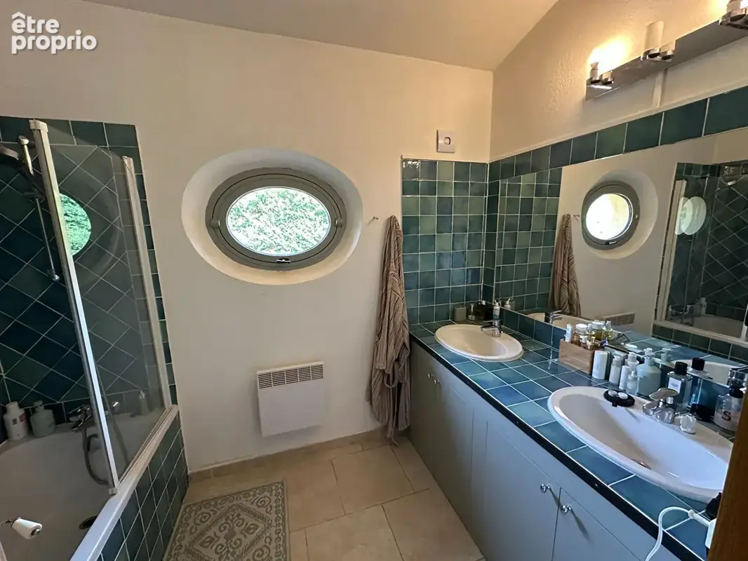 Vente Aix nord  proche Venelles LC Gestion vous propose une maison individuelle traditionnelle de 178m² sur 1800m² de terrain av - photo 10