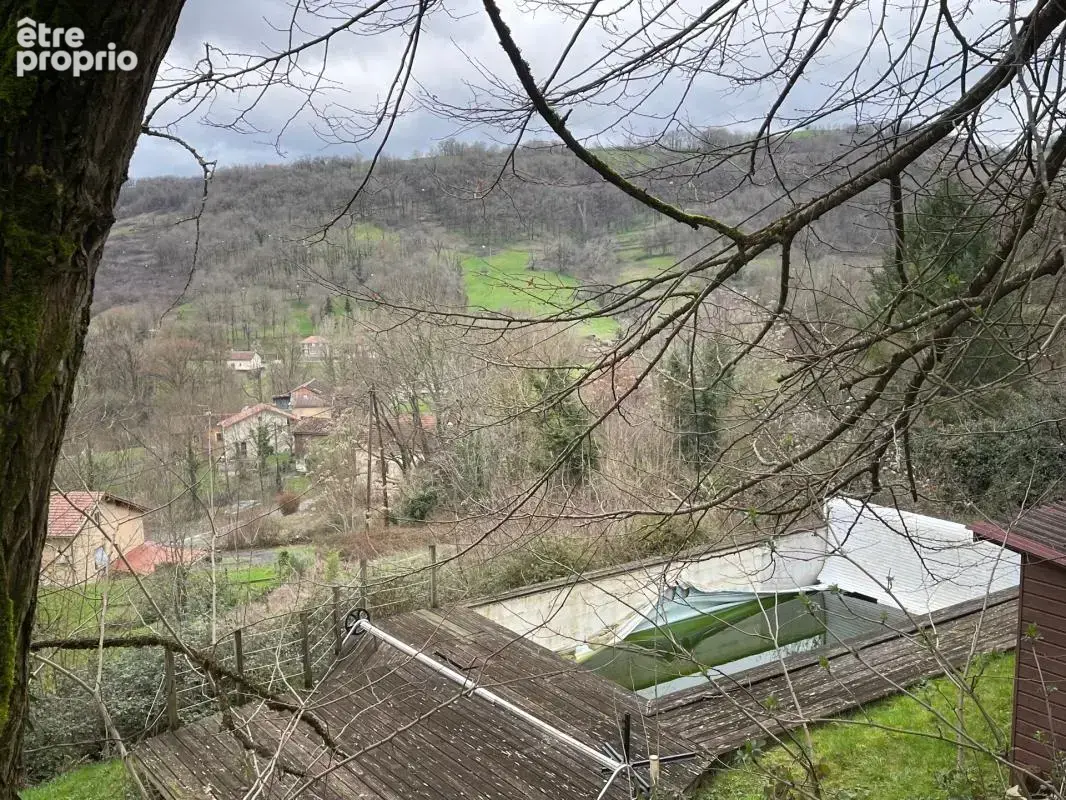 Maison en pierre de caractere de 182 m2 - photo 2