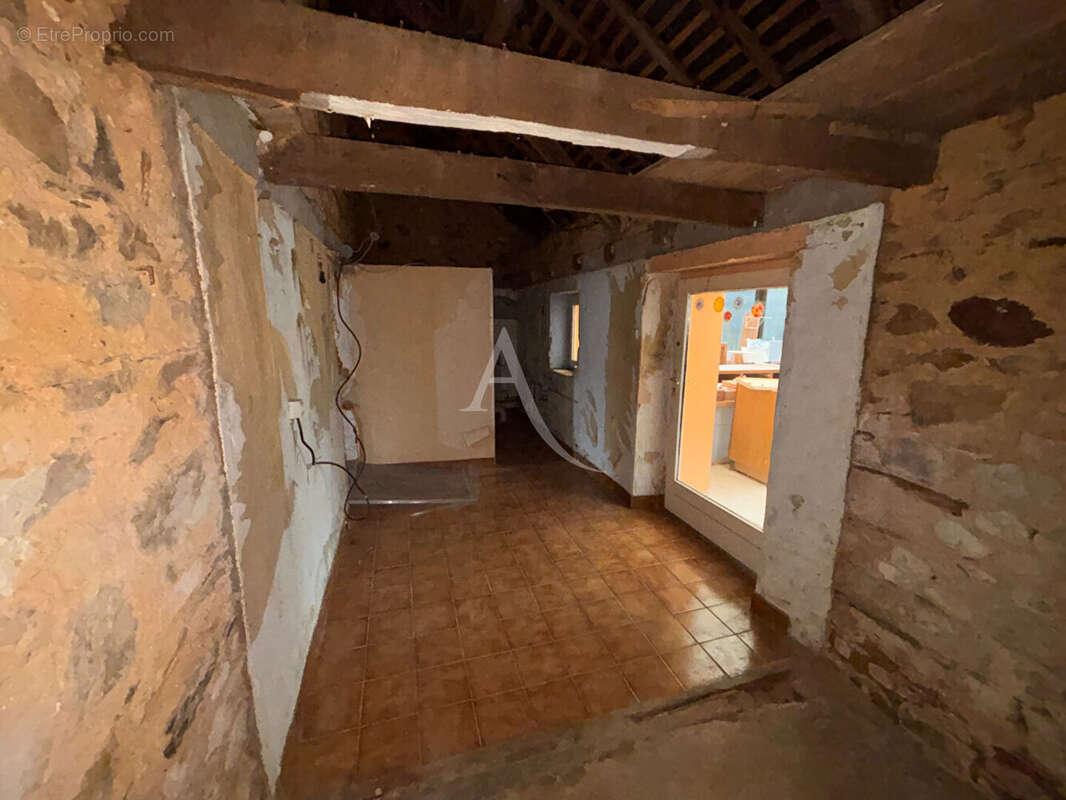Maison à DERVAL