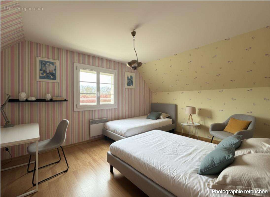Maison à CHEVIGNY-SAINT-SAUVEUR