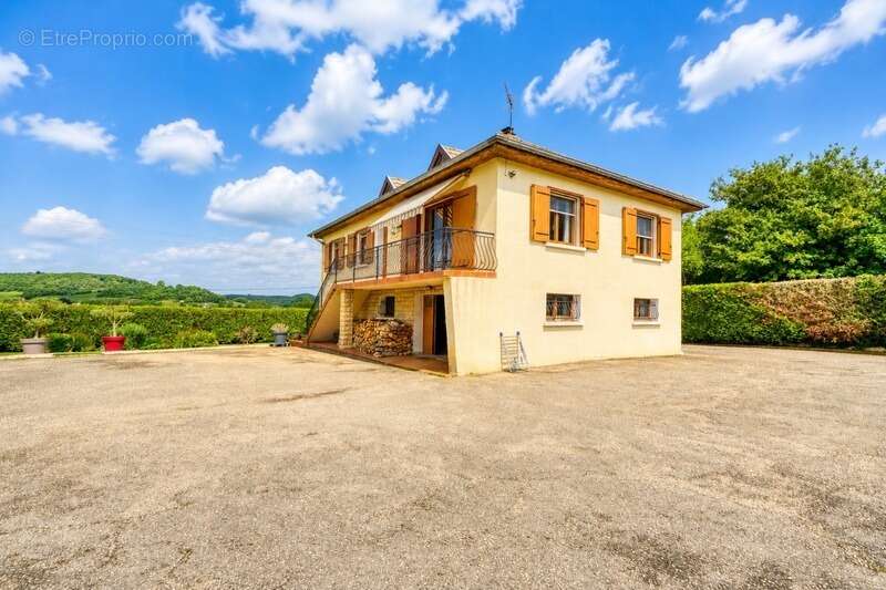 Maison de charme à Moras – 119 m² sur 1 670 m² de terrain constructibl - photo 6